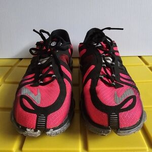 Brooks pureflow. Hot pink. Women's 11.5